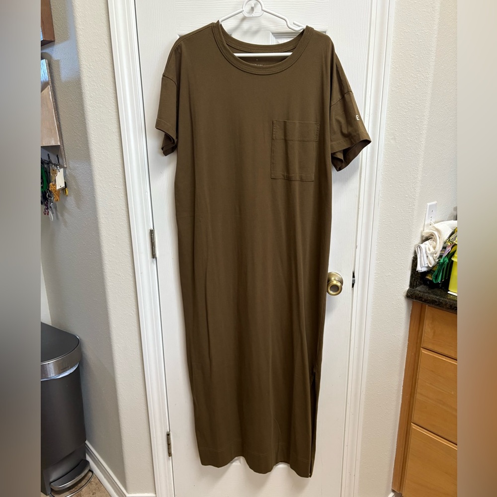 NWOT Everlane The Organic Cotton Olive Short Sleeve T-Shirt Maxi Dress Sz XL